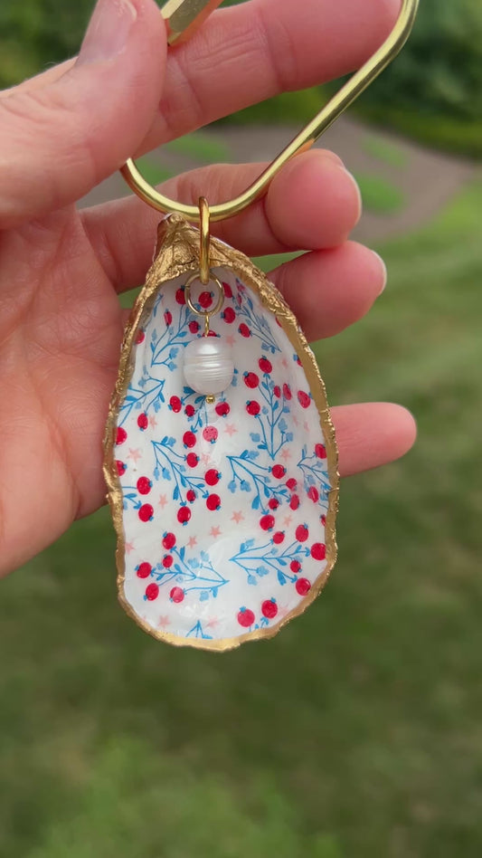 Oyster Shell Tote Bag Charm - Cherries