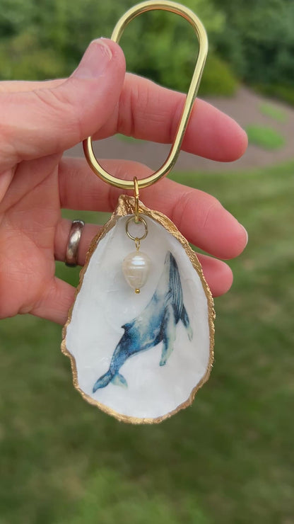 Oyster Shell Tote Bag Charm - Whale